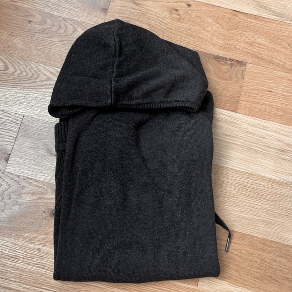 Lululemon Merino Hoodie - Picture 2 of 9